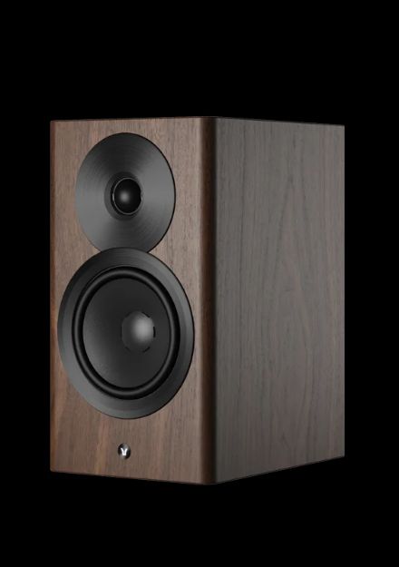 DYNAudio Focus 10 Bookshelf Speakers1