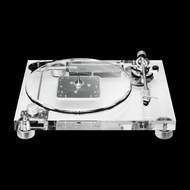 Audio Technica AT LP2022 Turntable   